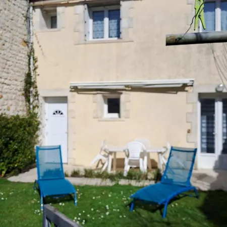 Maison De Village Au Calme Saujon Exterior photo